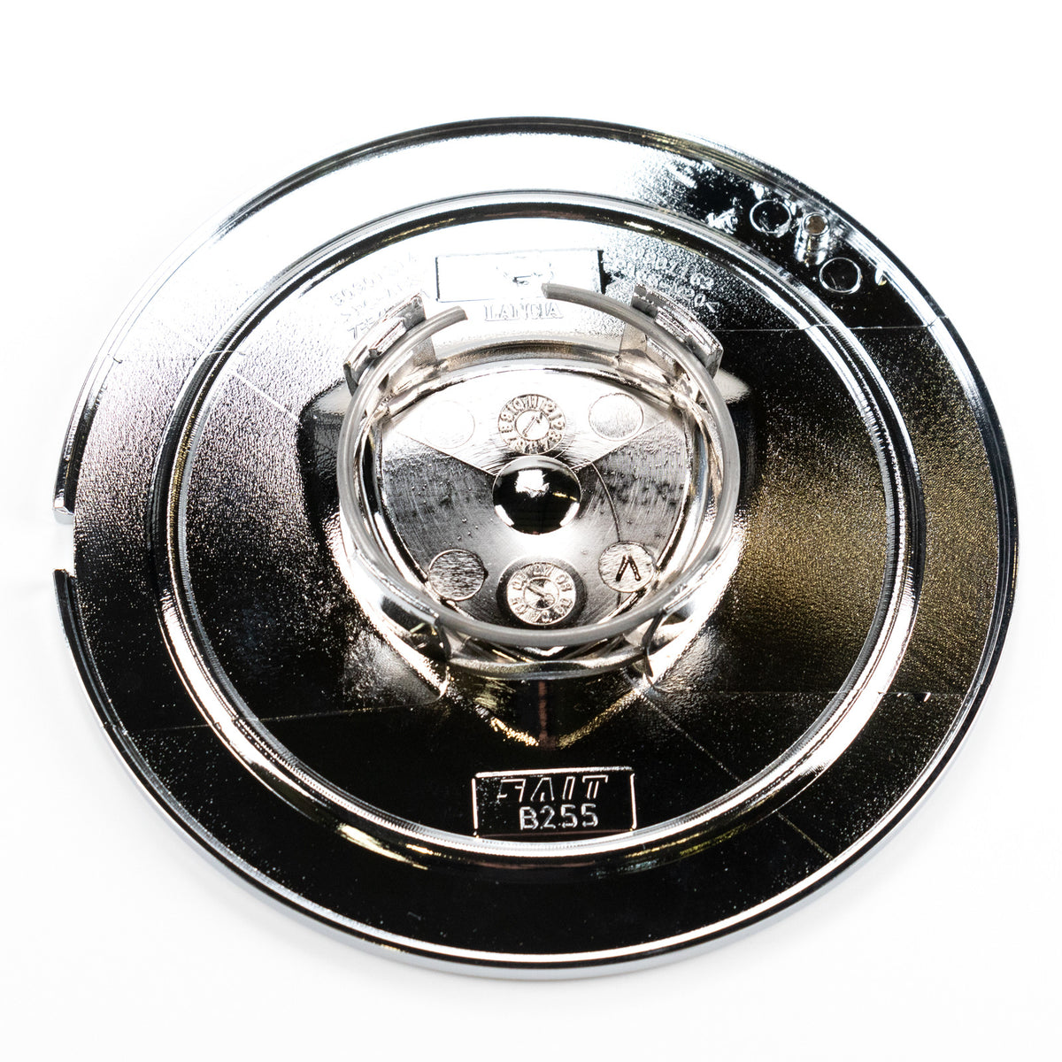 Pokrywa piasty koła Lancia Delta 735467020
