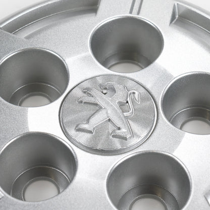 Pokrywa piasty koła Peugeot Boxer 1374672080