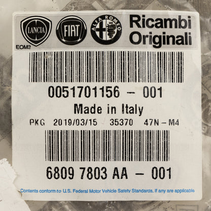 Podnośnik maski silnika po lewej stronie