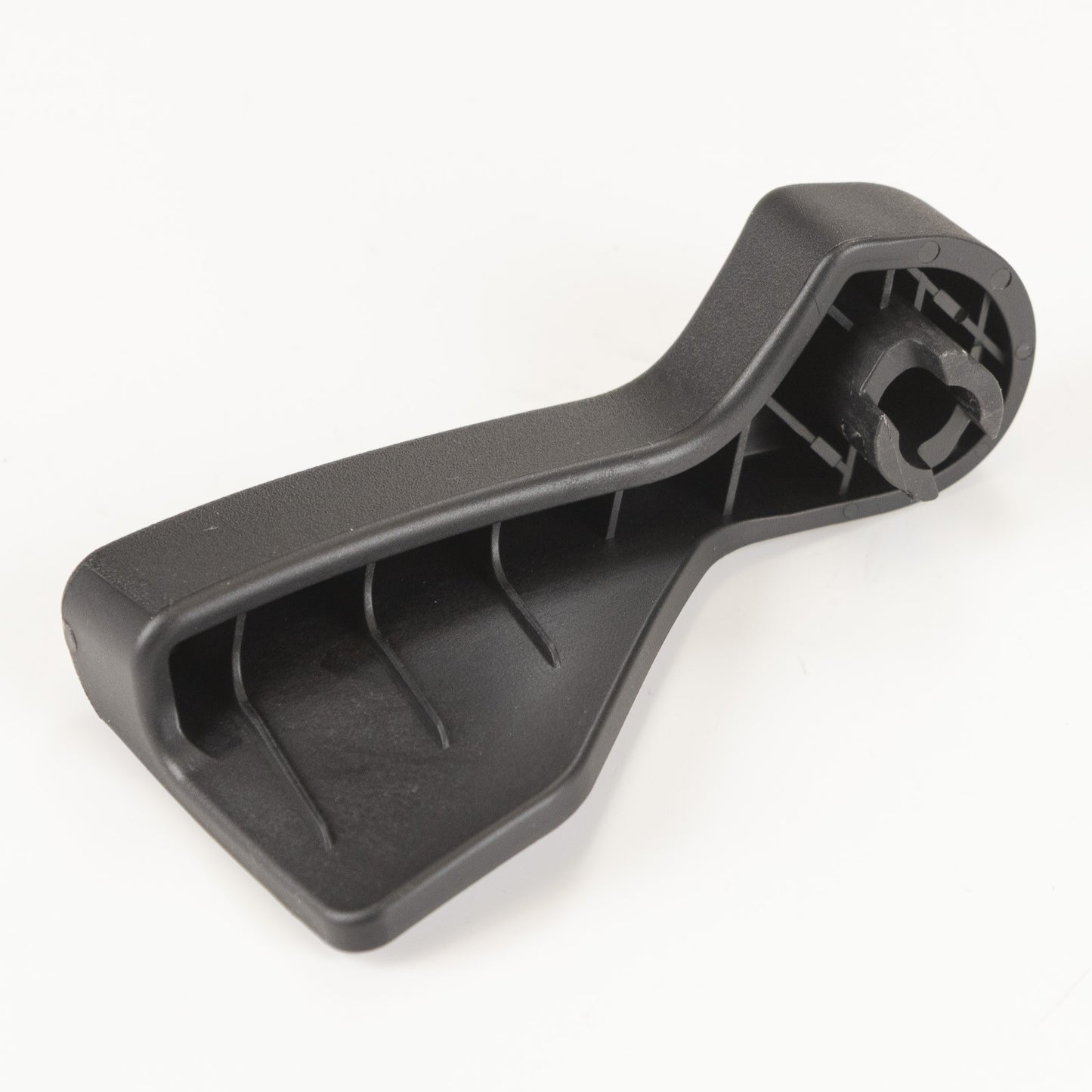 Dźwignia maski silnika