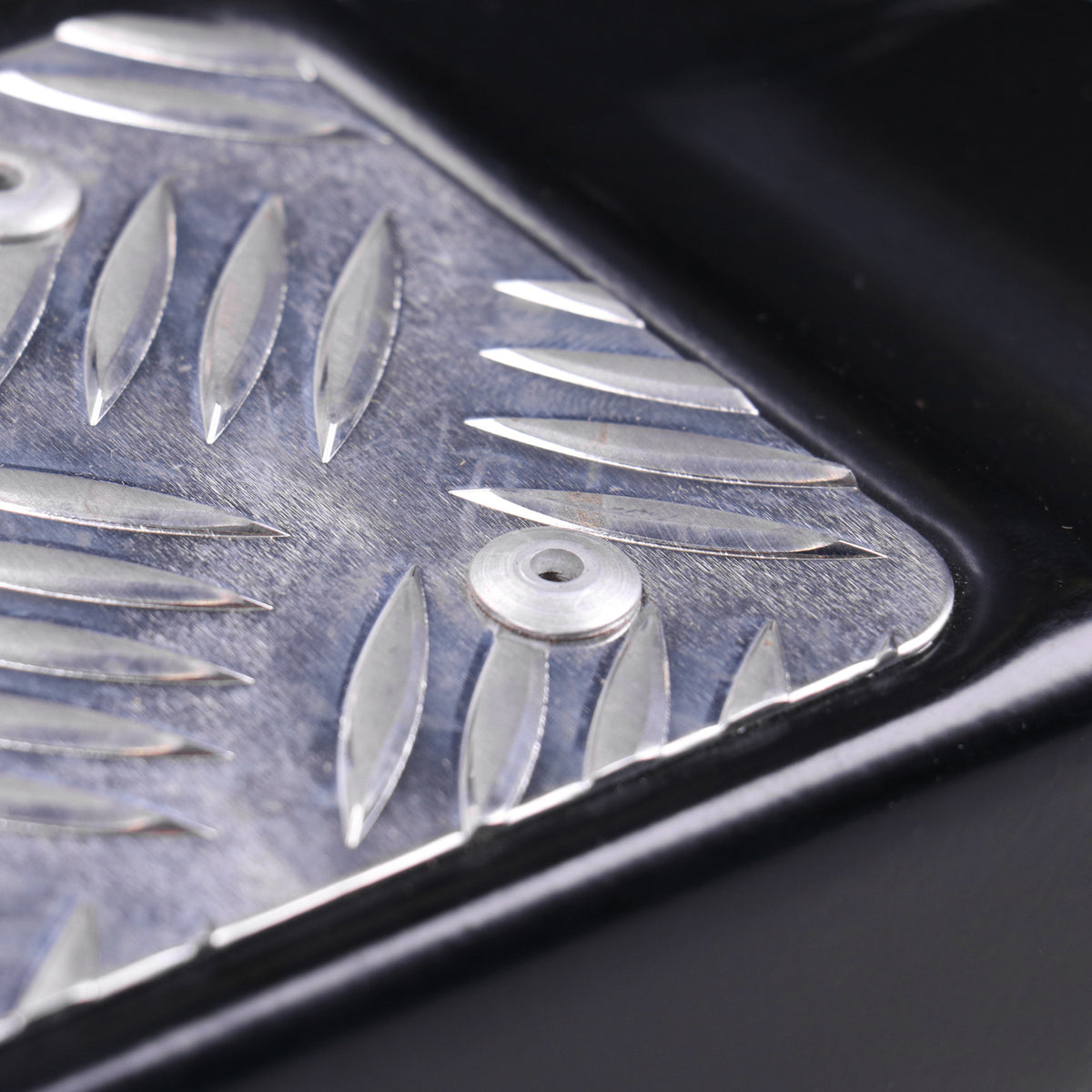Blacha stopnia prawego Fiat Strada 52063283
