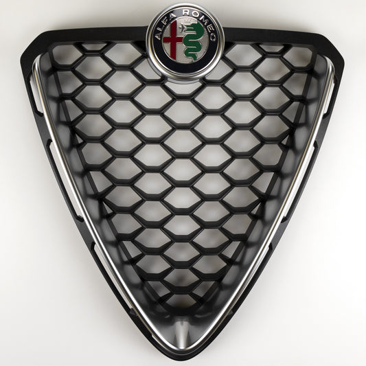 Atrapa chłodnicy, przód Alfa Romeo Stelvio 156121702