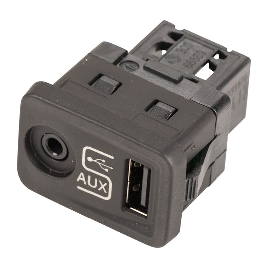 Gniazdo USB i AUX