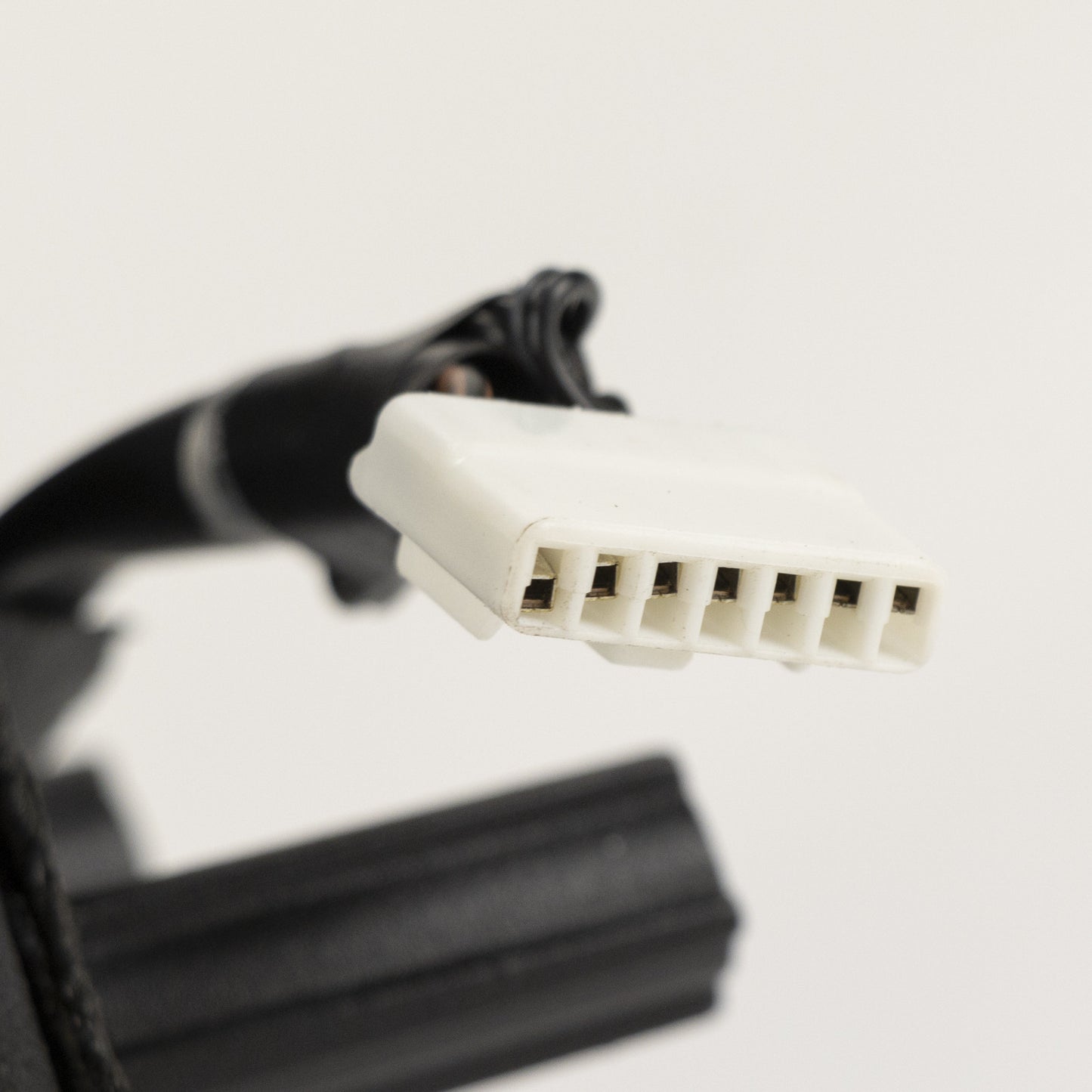 Lusterko zewnętrzne prawe elektryczne czarne