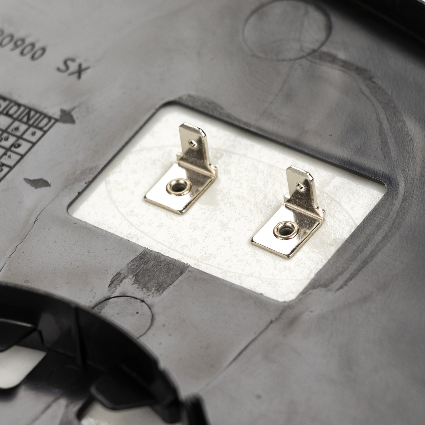 Lusterko zewnętrzne lewe górne z elektrycznym ogrzewaniem Magneti Marelli